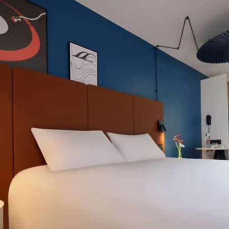 Ibis Pont Jumeaux
