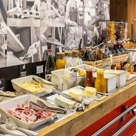 Ibis Pont Jumeaux 3*