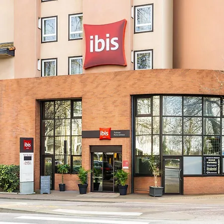 Ibis Pont Jumeaux 3*