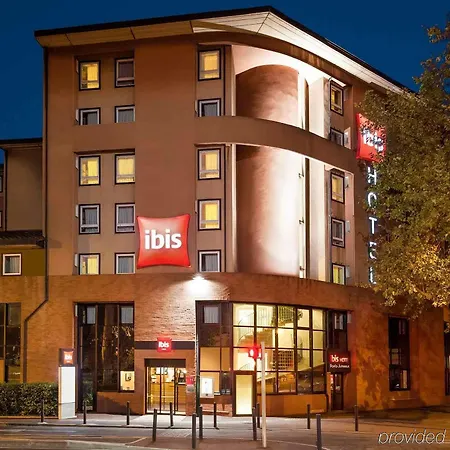 Ibis Pont Jumeaux 3*