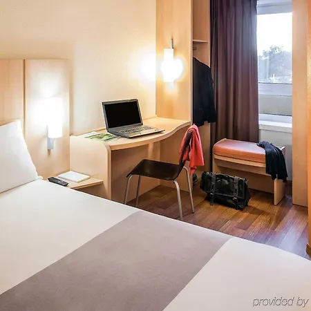 Ibis Pont Jumeaux Szálloda